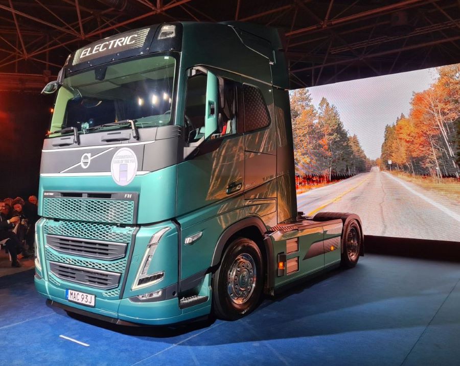 Volvo FH Eletric ganha prêmio de Caminhão Internacional do Ano 2024
