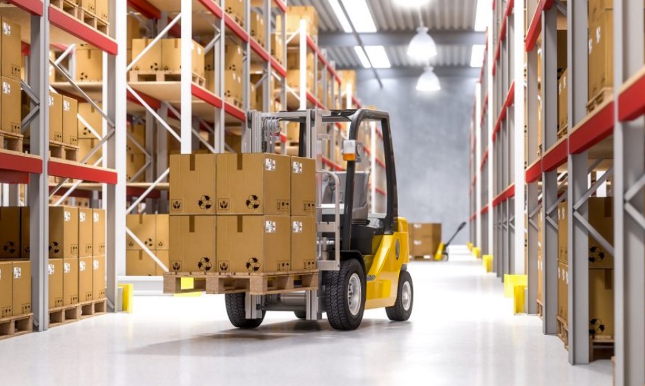 Capacidade de carga em empilhadeiras: um pilar fundamental para segurança na logística