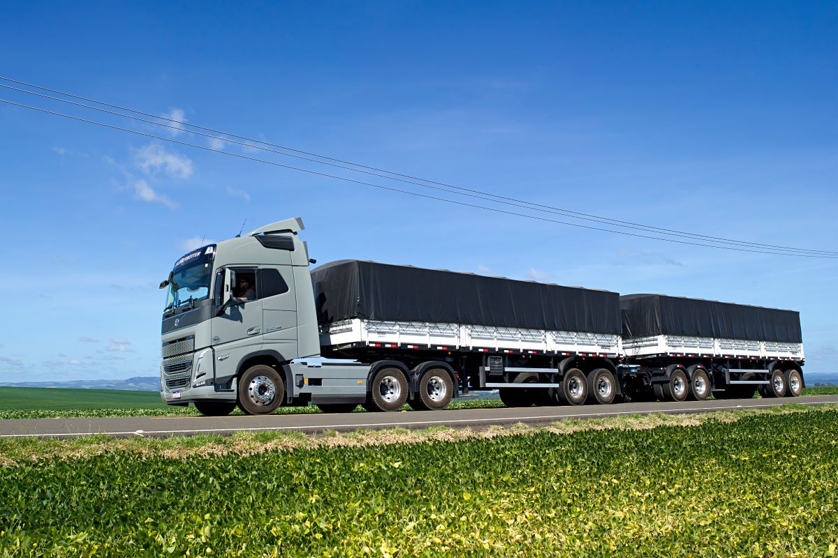 Volvo lança FH compatível com 100% de Biodiesel sob consulta