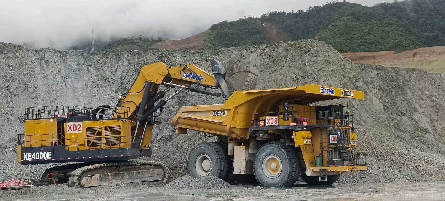 XCMG já testa caminhão XDE260 no Brasil para lançar no segundo